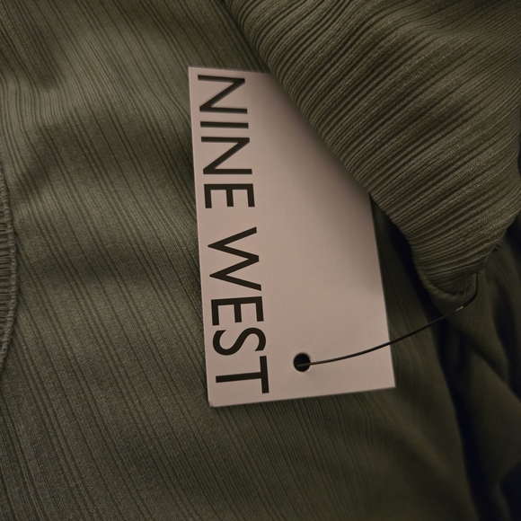 PLUS SIZE *****Nine West Olive Long Sleeve Twist Dress - Picture 5 of 5